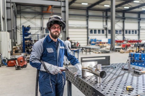  Lindenhurst, IL Welder Pros